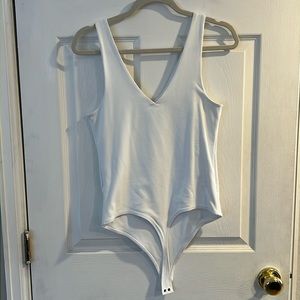 A&F v neck bodysuit tank